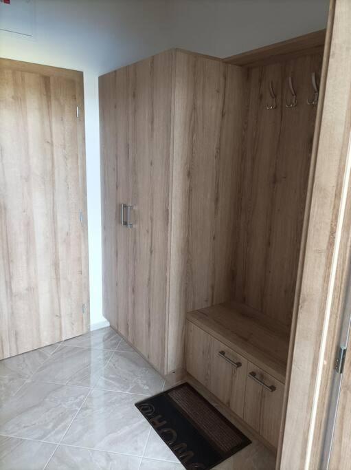 Stylovy Apartman Zemplinska Prešov Buitenkant foto